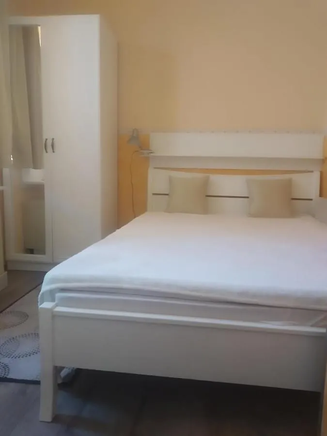 Marina Apartman Apartment Hajduszoboszlo 0*,